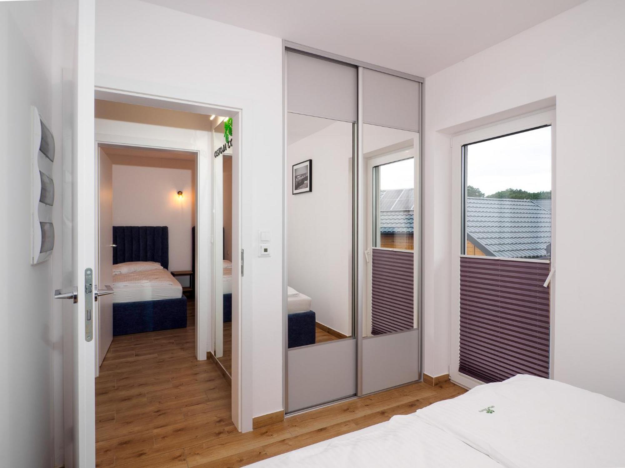 Ostoja Colette Apartment Ярославец Екстериор снимка