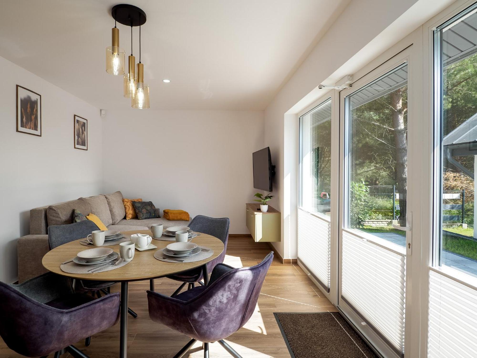 Ostoja Colette Apartment Ярославец Екстериор снимка